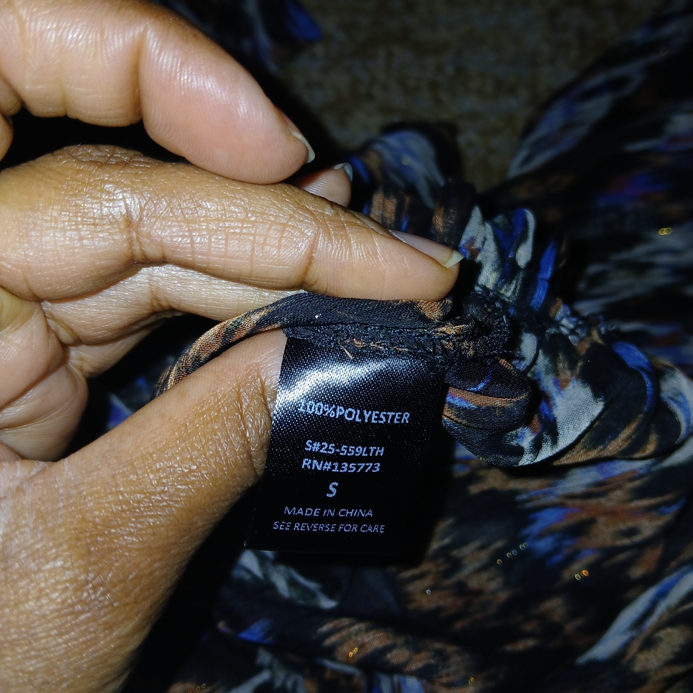 Vici Multicolor Ruffled Blouse - Picture 5 of 5